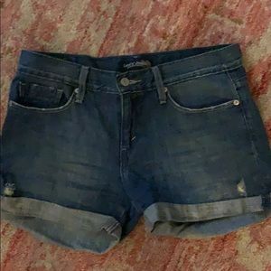 Levi’s Jean shorts size 6